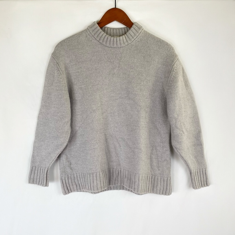 Wilfred Light Gray Turtleneck Sweater